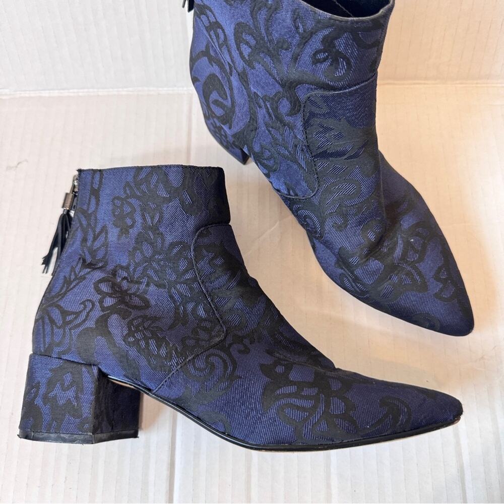 Karl Lagerfeld Blue Black Floral Fabric Ankle Boots Women’s 6.5 Fall Heeled Boot - Picture 10 of 10